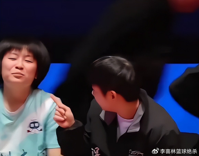 19岁覃予萱力克日乒名将早田希娜晋级16强 孙颖莎