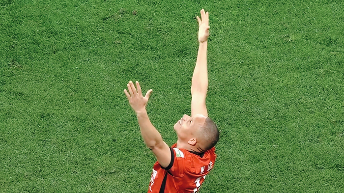 成都蓉城主场5球大胜青岛西海岸 费利佩上演帽子