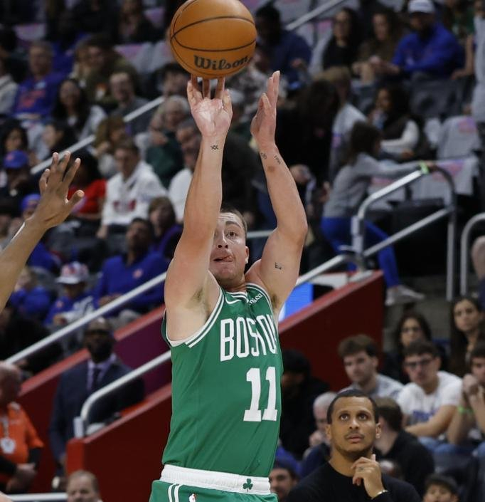 1米85后卫崛起：普理查德数据媲美全明星