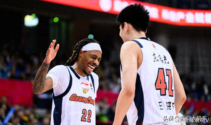 广东险胜青岛主帅怒斥外