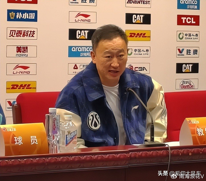 广东险胜青岛主帅怒斥外援引争议