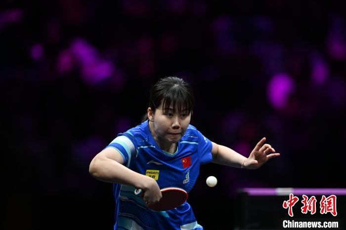 陈幸同力克郑怡静晋级女单16强 中国选手包揽男